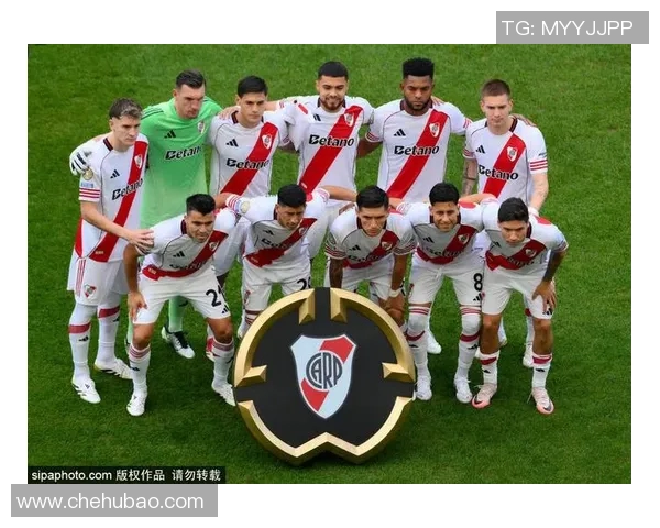 摩洛哥足球队崛起之路：从传统强队到世界舞台的闪耀新星